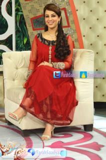 Farah Hussain feet photo 1
