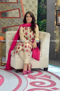 Farah Hussain feet photo 18