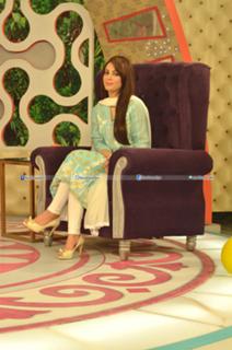 Farah Hussain feet photo 17