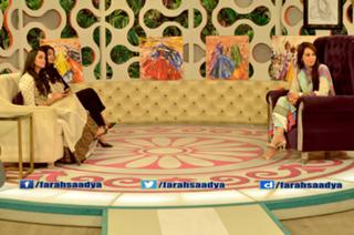 Farah Hussain feet photo 8