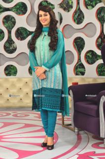 Farah Hussain feet photo 6