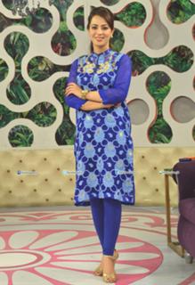 Farah Hussain feet photo 4