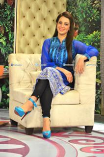 Farah Hussain feet photo 1