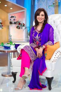 Farah Hussain feet photo 4
