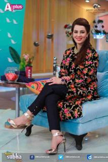 Farah Hussain feet photo 9