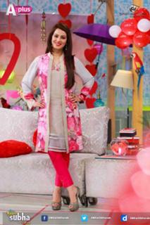 Farah Hussain feet photo 6