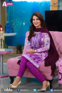 Farah Hussain feet photo 6