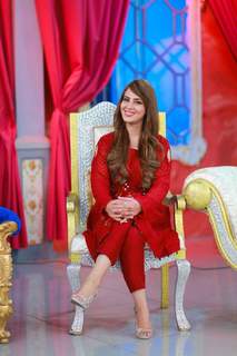 Farah Hussain feet photo 17