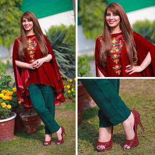 Farah Hussain feet photo 7
