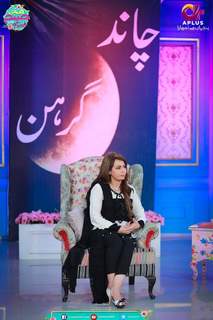Farah Hussain feet photo 16