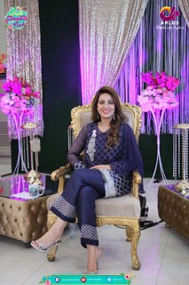 Farah Hussain feet photo 3