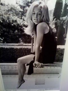 Farrah Fawcett feet photo thumbnail