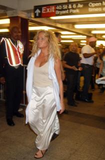 Farrah Fawcett feet photo thumbnail