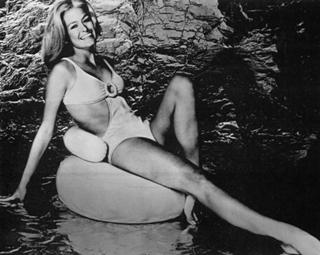Farrah Fawcett feet photo thumbnail