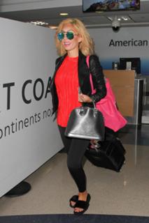 Farrah Laurel Abraham feet photo thumbnail
