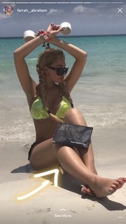 Farrah Laurel Abraham feet photo thumbnail