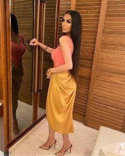 Faryal Makhdoom feet photo 16