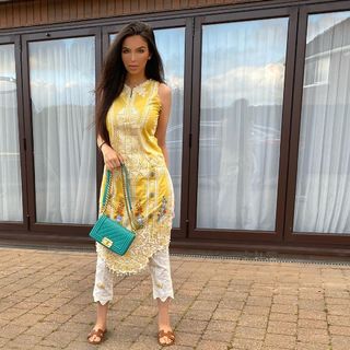 Faryal Makhdoom feet photo 9
