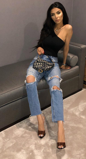 Faryal Makhdoom feet photo 12