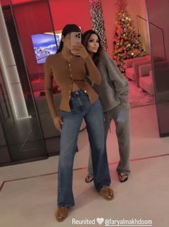 Faryal Makhdoom feet photo 15