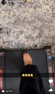 Faryal Makhdoom feet photo 3