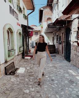 Fata Hasanovic feet photo 12