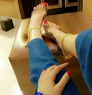 Fatima Kasuri feet photo 3