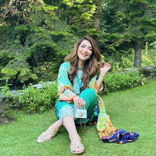 Fatima Kasuri feet photo 1