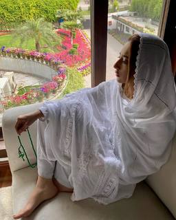 Fatima Kasuri feet photo 9
