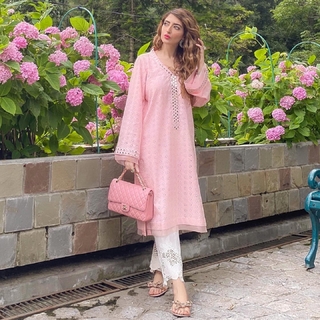 Fatima Kasuri feet photo 4