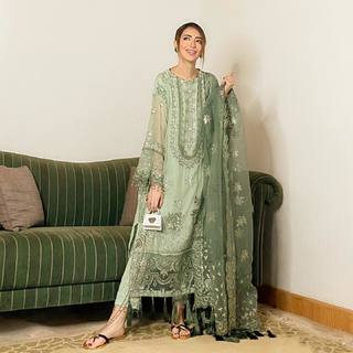 Fatima Kasuri feet photo 16