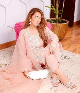 Fatima Kasuri feet photo 15