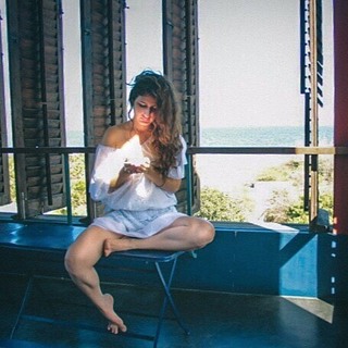 Fatima Sana Shaikh feet photo thumbnail