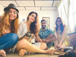 Fatima Sana Shaikh feet photo thumbnail