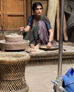 Fatima Sana Shaikh feet photo thumbnail