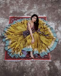 Fatima Sana Shaikh feet photo thumbnail