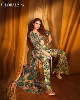 Fatima Sana Shaikh feet photo thumbnail