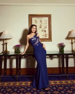 Fatima Sana Shaikh feet photo thumbnail