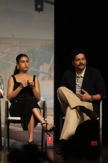 Fatima Sana Shaikh feet photo thumbnail