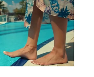 Fatma Toptas feet photo 10