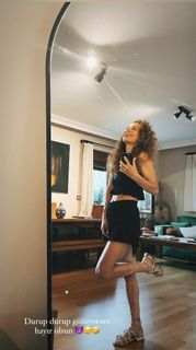 Fatma Toptas feet photo 10