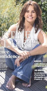 Faustine Bollaert feet photo thumbnail