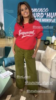 Faustine Bollaert feet photo thumbnail