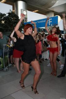 Fauve Hautot feet photo 3