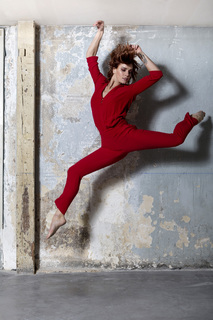 Fauve Hautot feet photo 10