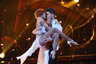 Fauve Hautot feet photo 8