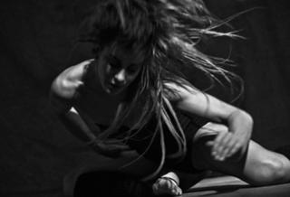 Fauve Hautot feet photo 20