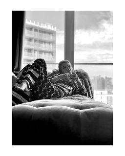 Faye Brookes feet photo 11