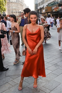 Faye Brookes feet photo 1