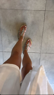 Faye Brookes feet photo 4
